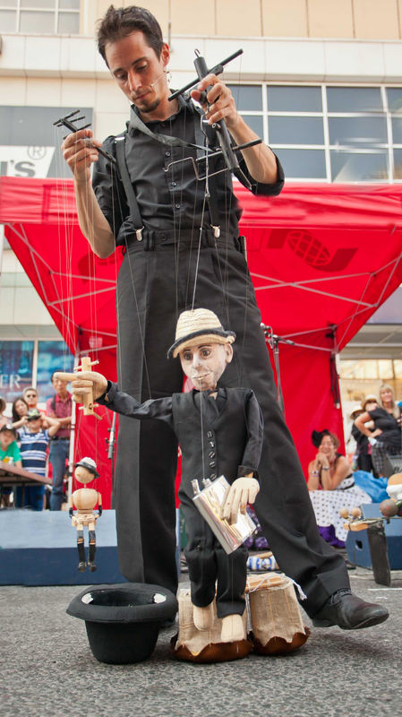Marionettes Street Show
